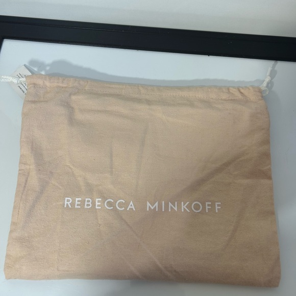 NWT LEO CLUTCH OPTIC WHITE REBECCA MINKOFF WITH DUST BAG - Picture 11 of 11